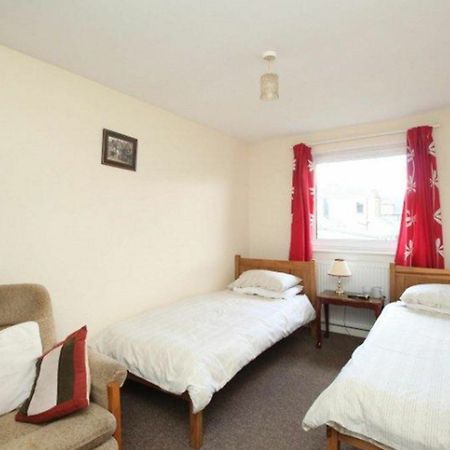 Pilmuir Street Guest House Dunfermline Bagian luar foto